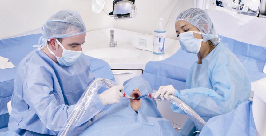 Soulevés de sinus, étude rétrospective : Analyse de 50 comblements sinusiens réalisés avec une allogreffe osseuse (Biobank&#x2122;)